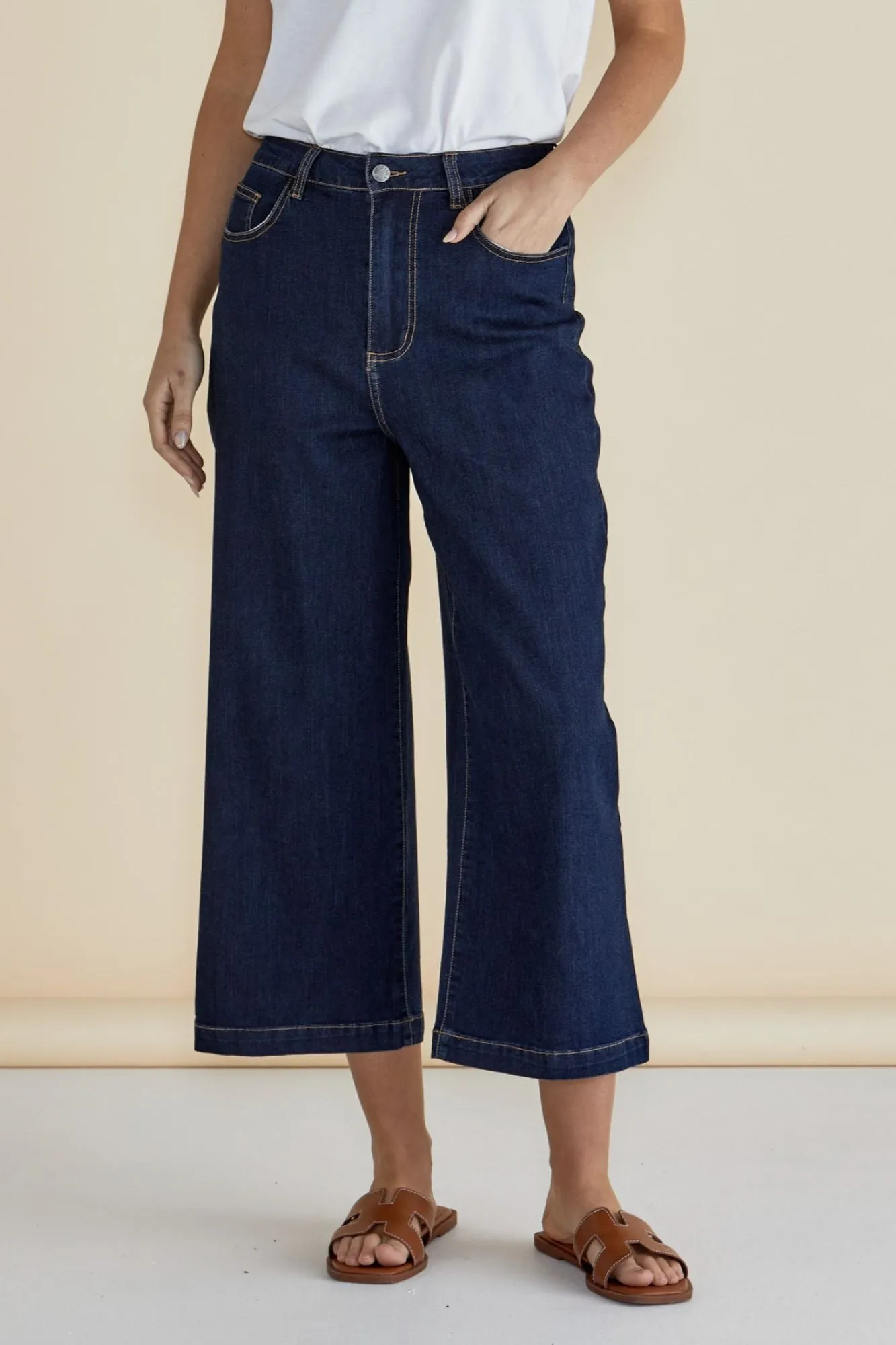 Betty Basics Bella Relaxed Crop Jean Deep Indigo Rinse