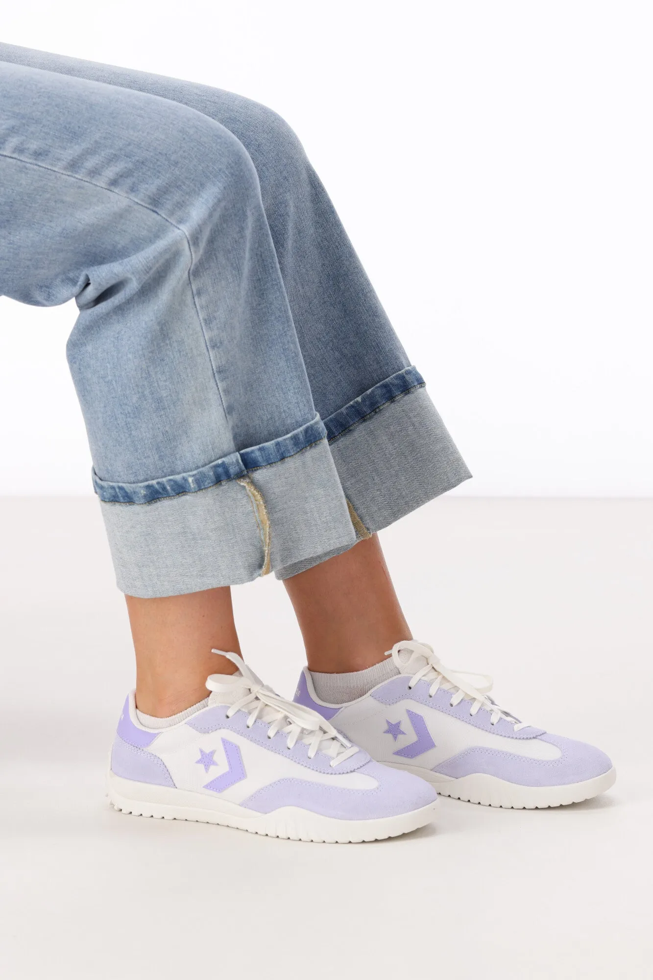 Converse Chuck Taylor Run Star Trainer Blueberry Ice/ Vintage White/ Violet Heat