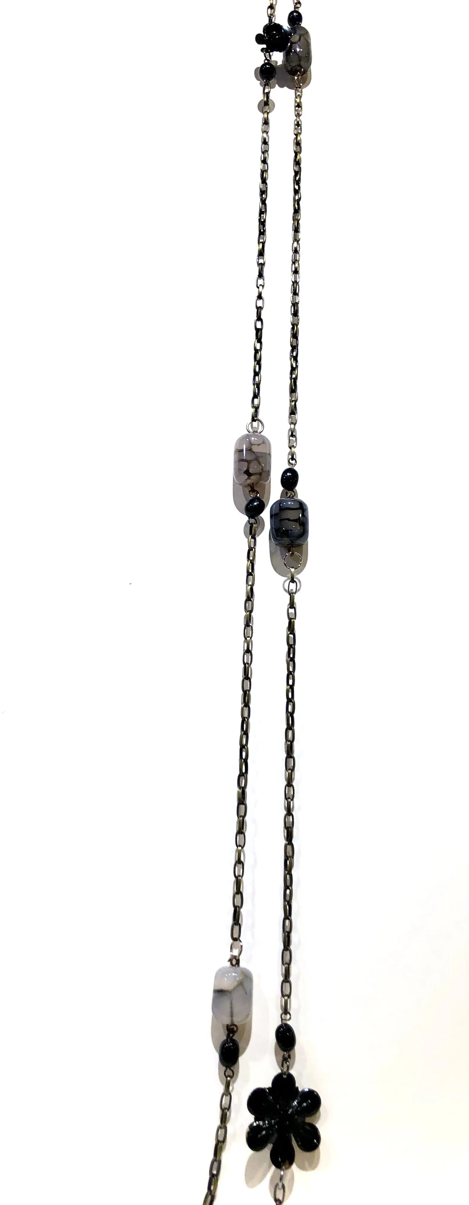 Flapper style necklace