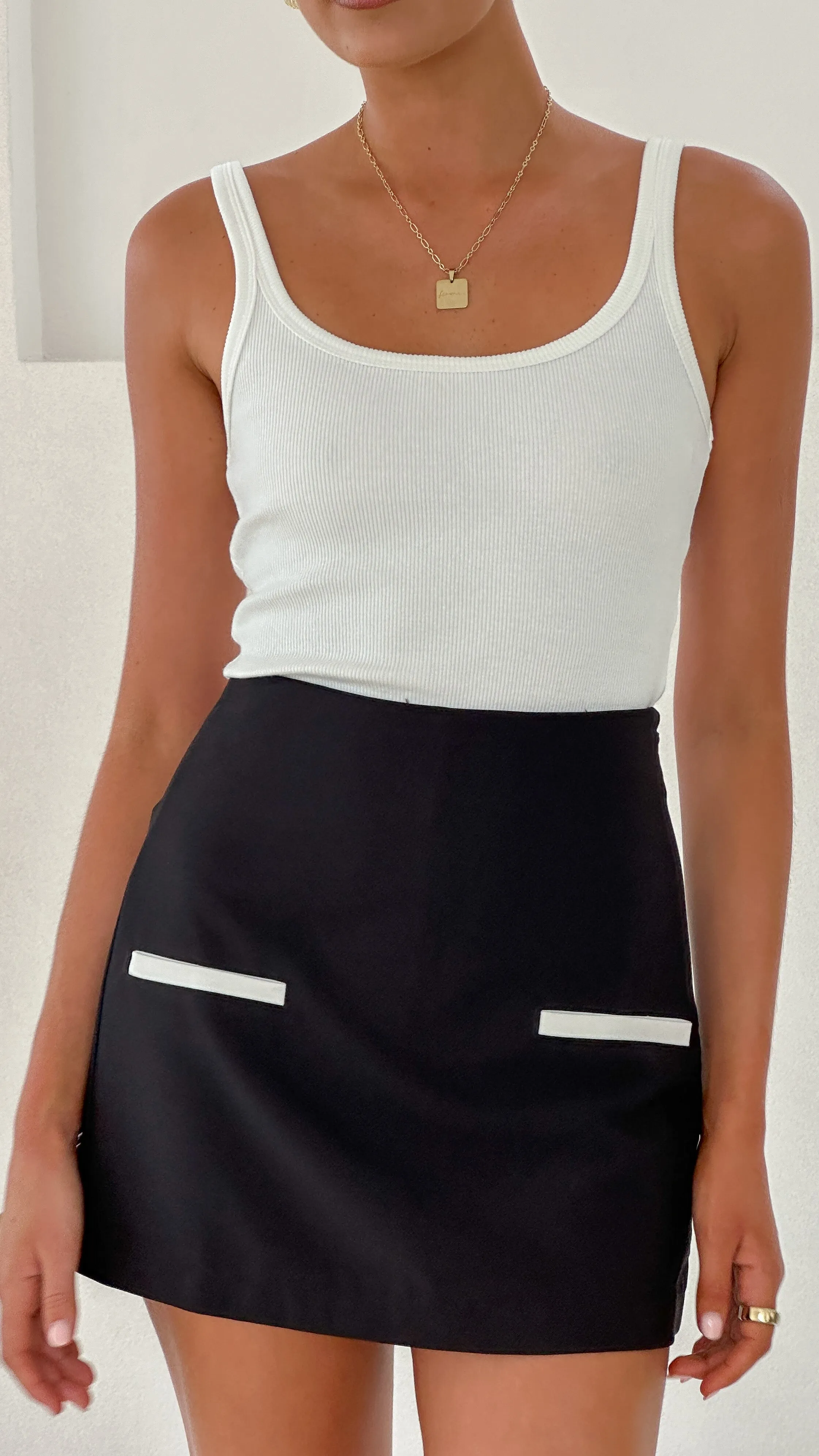 Jessica Skort - Black/White Contrast