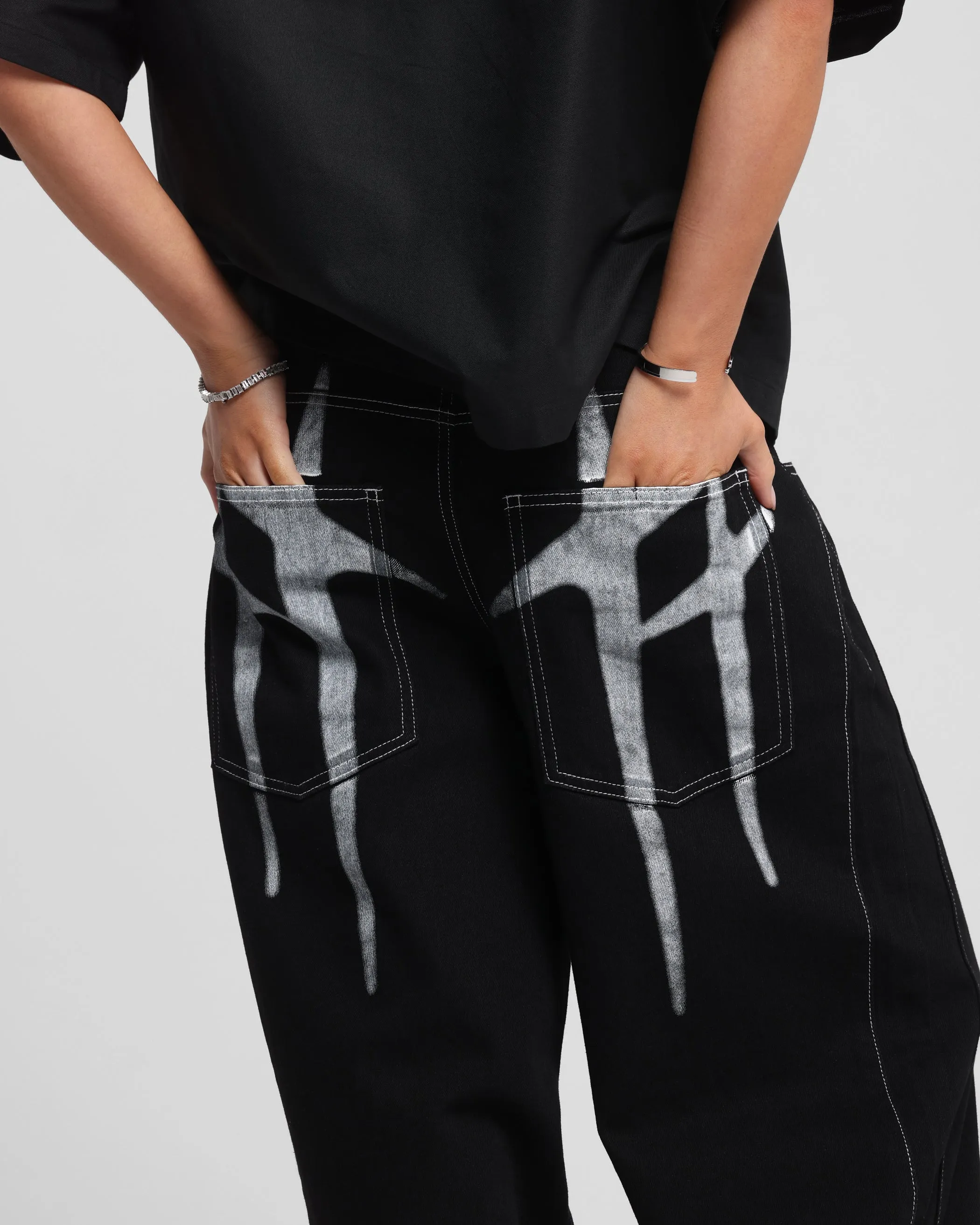 Loiter Shadow Jeans Black