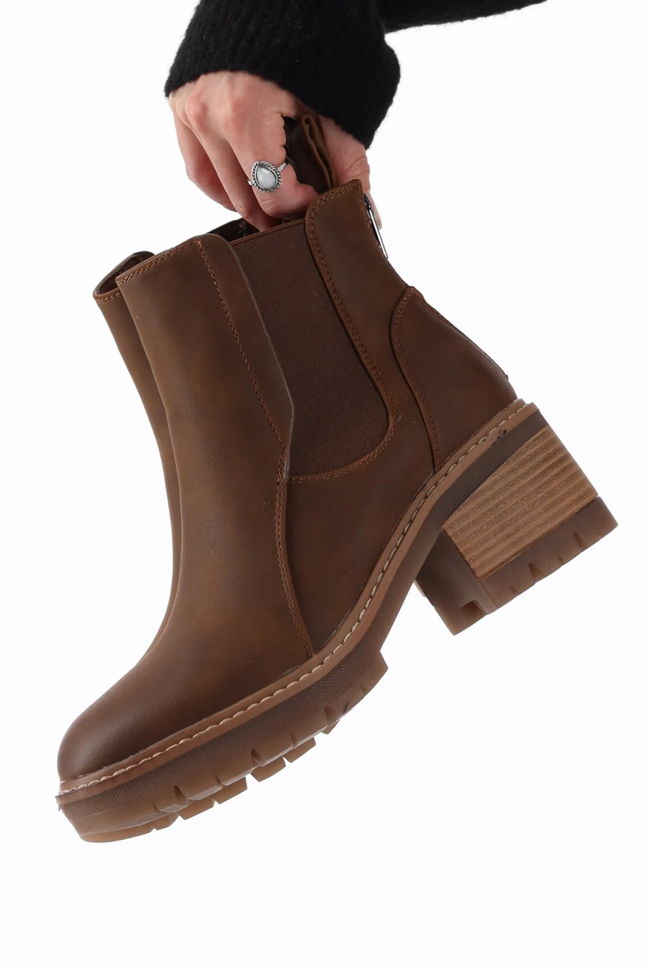 Los Cabos Bita Boot Hazelnut