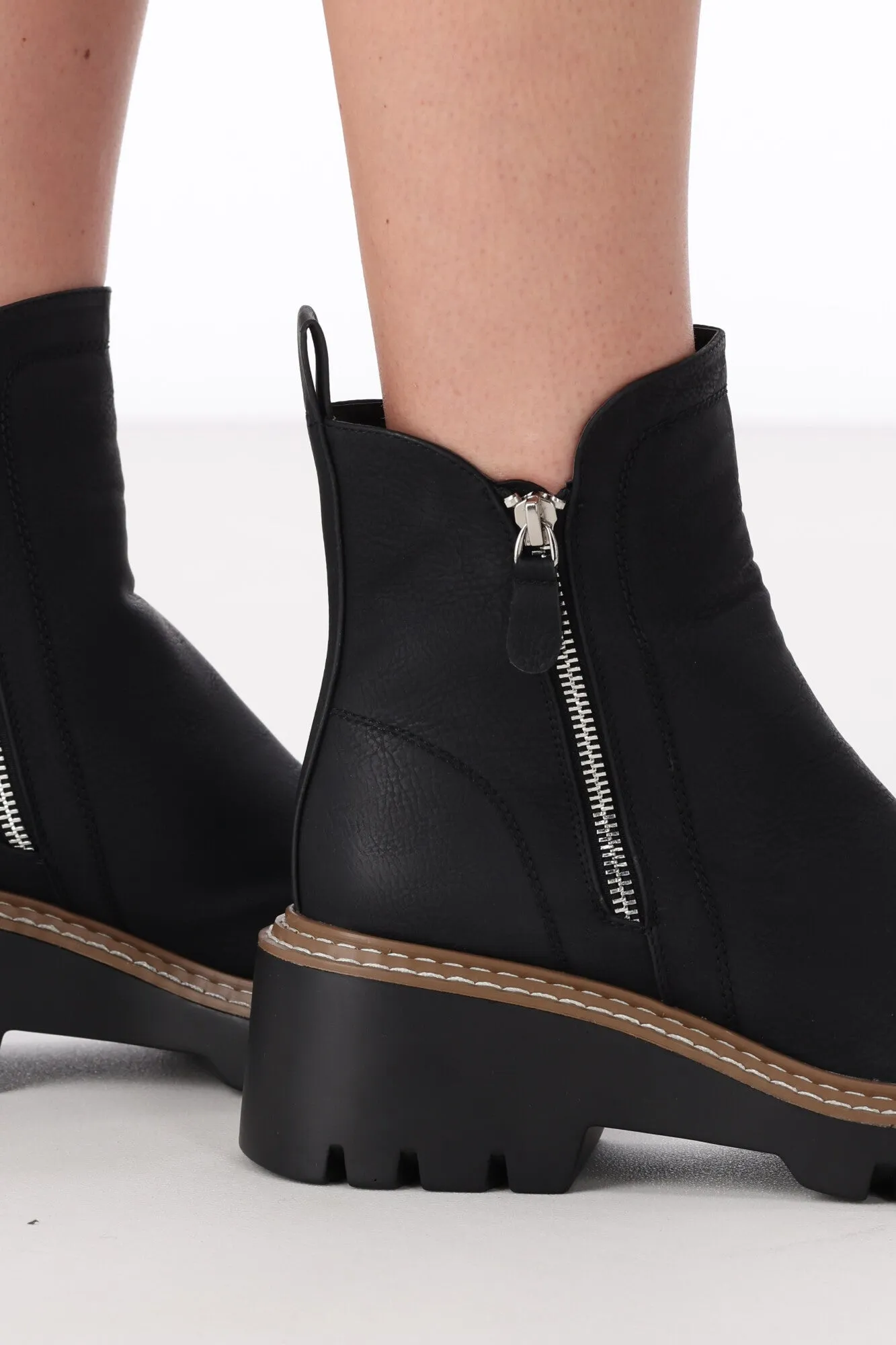 Los Cabos Vianne Boot Black