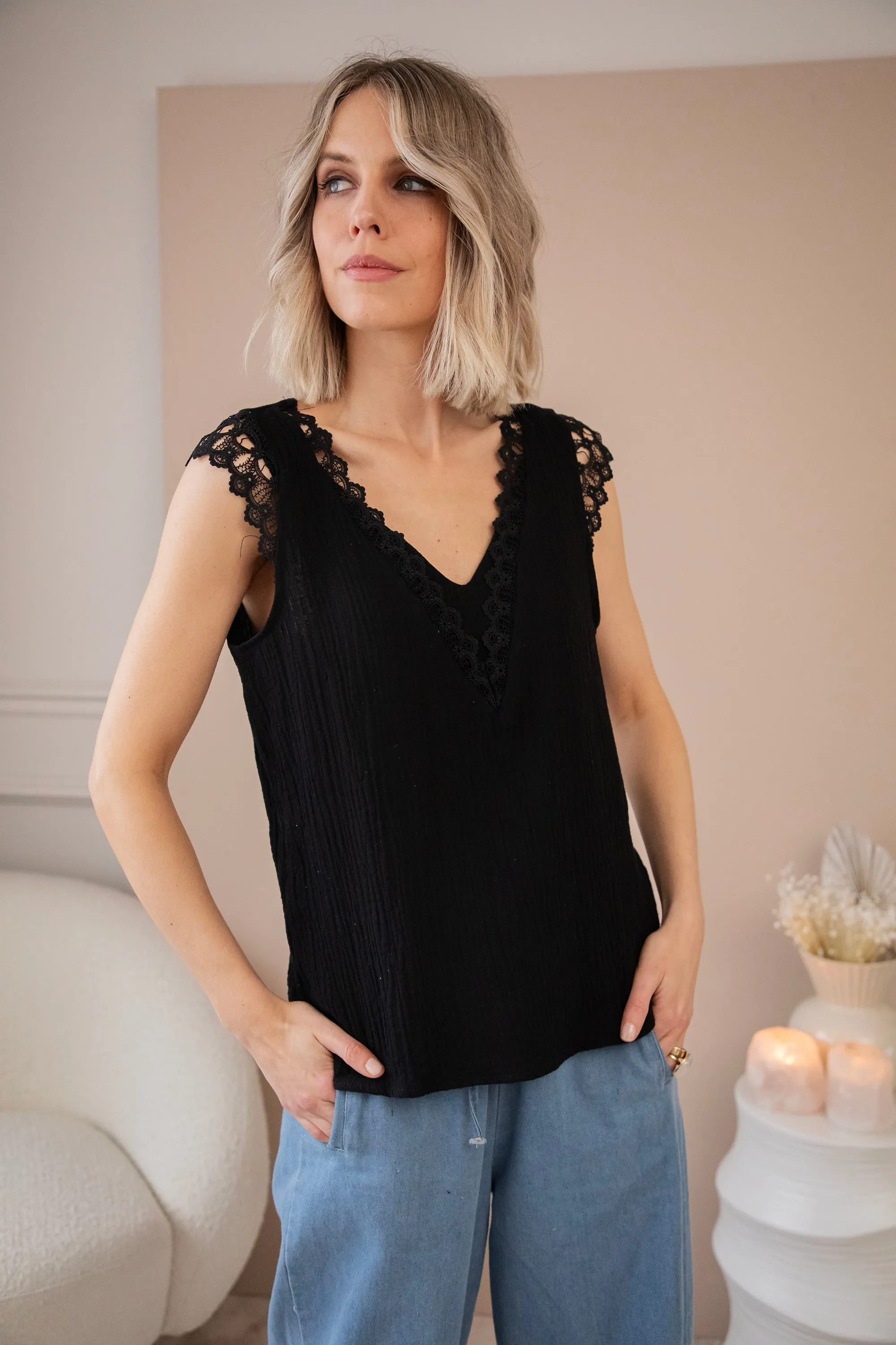 Love The Lace & Tetra Black - Top