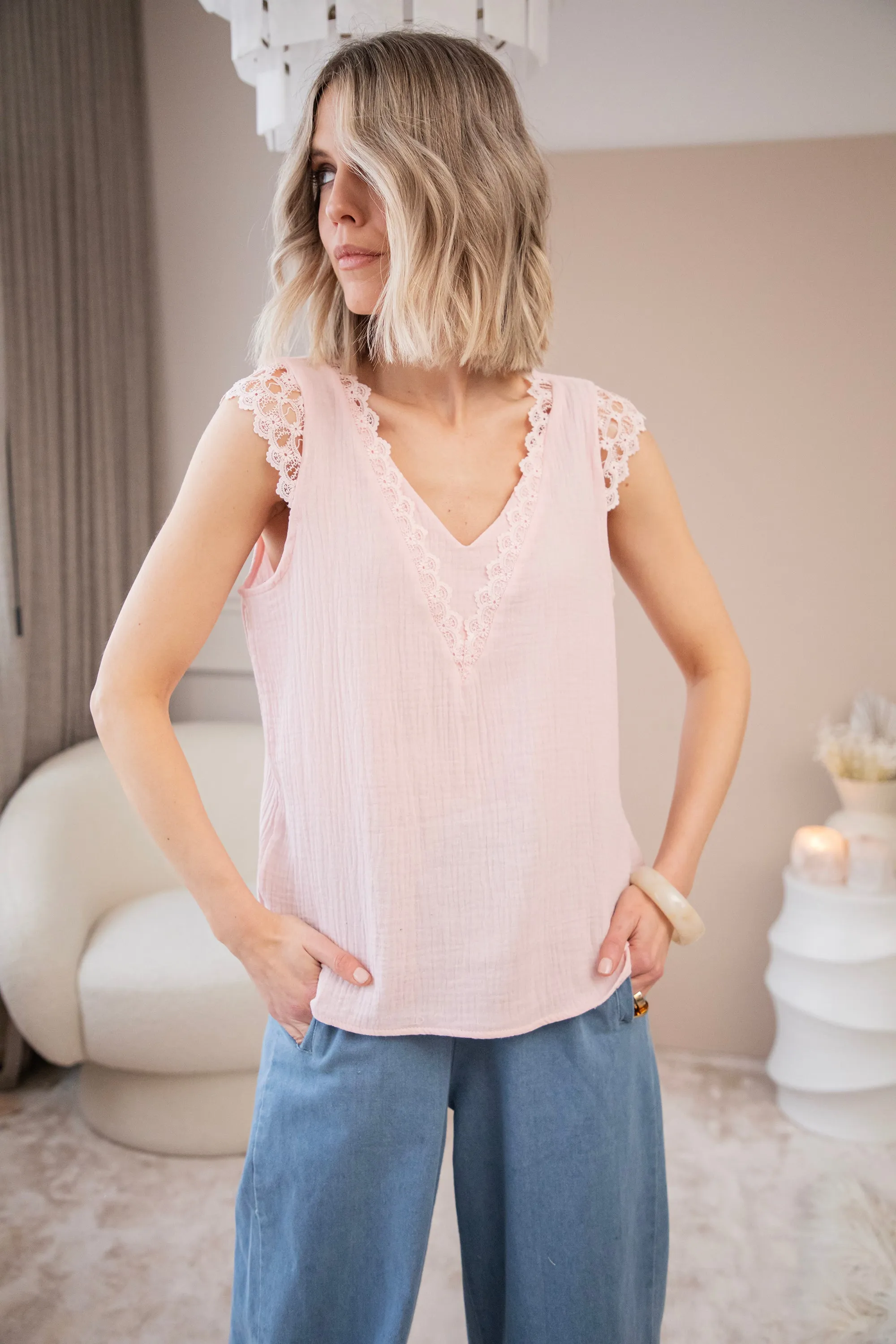 Love The Lace & Tetra Pink - Top