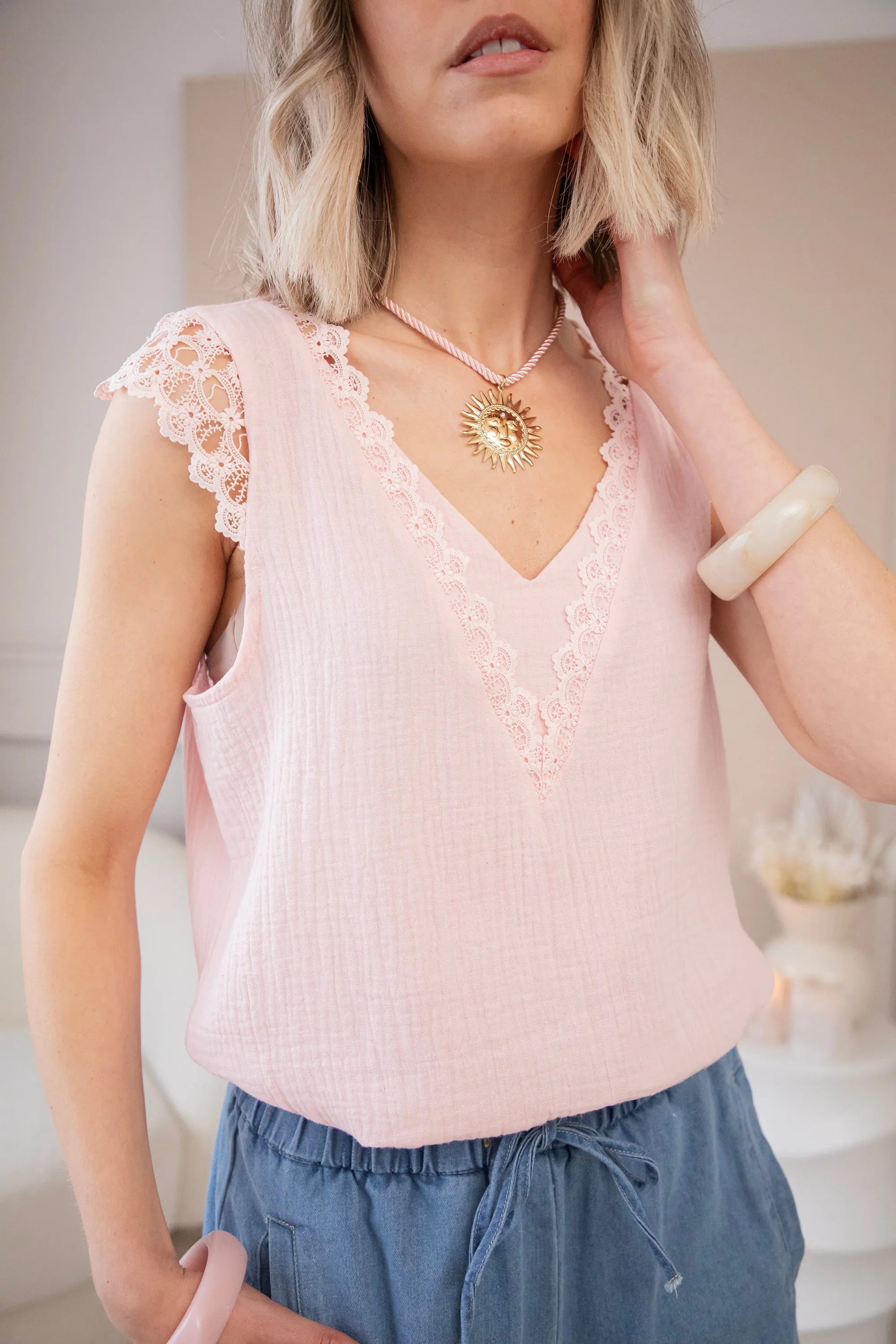 Love The Lace & Tetra Pink - Top