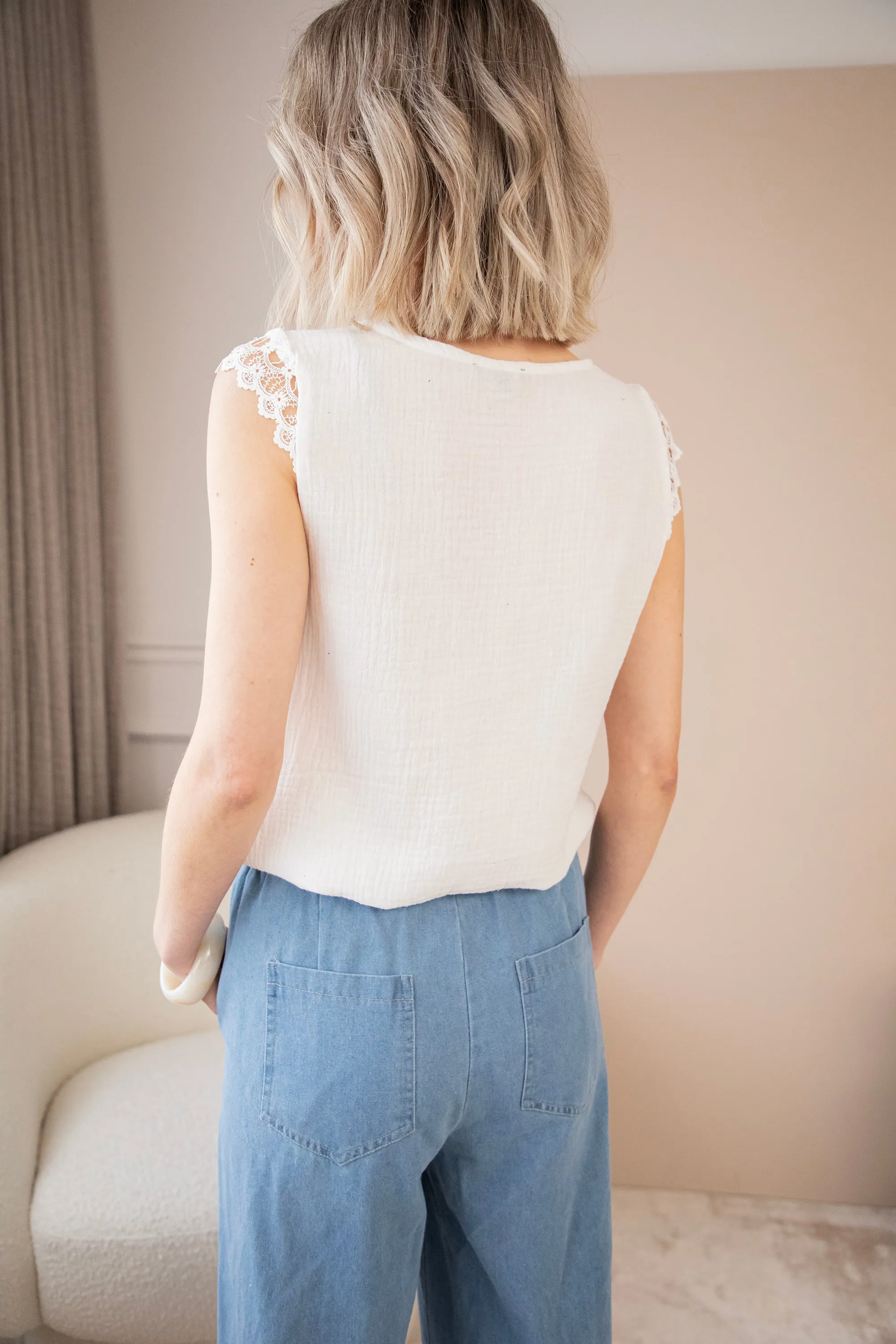 Love The Lace & Tetra White - Top