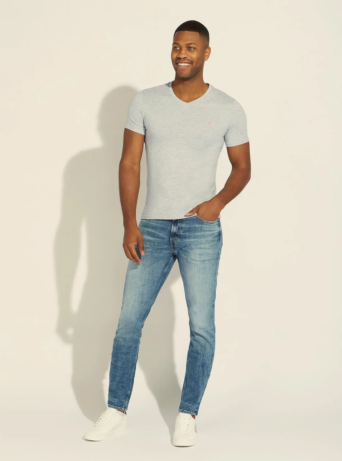 Mid-Rise Slim Fit Drake Denim Jeans in Pearl Wash