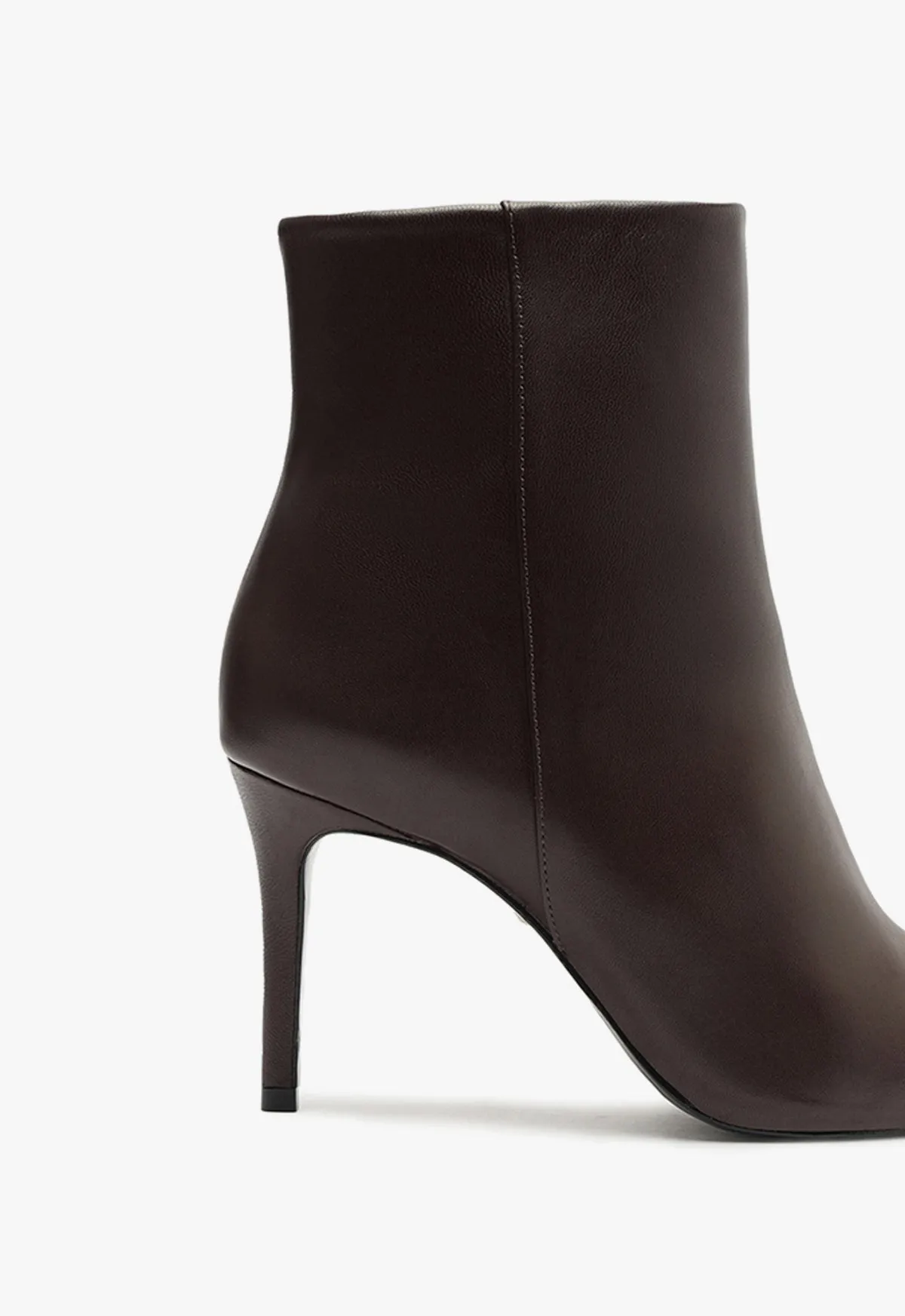 Mikki Bootie