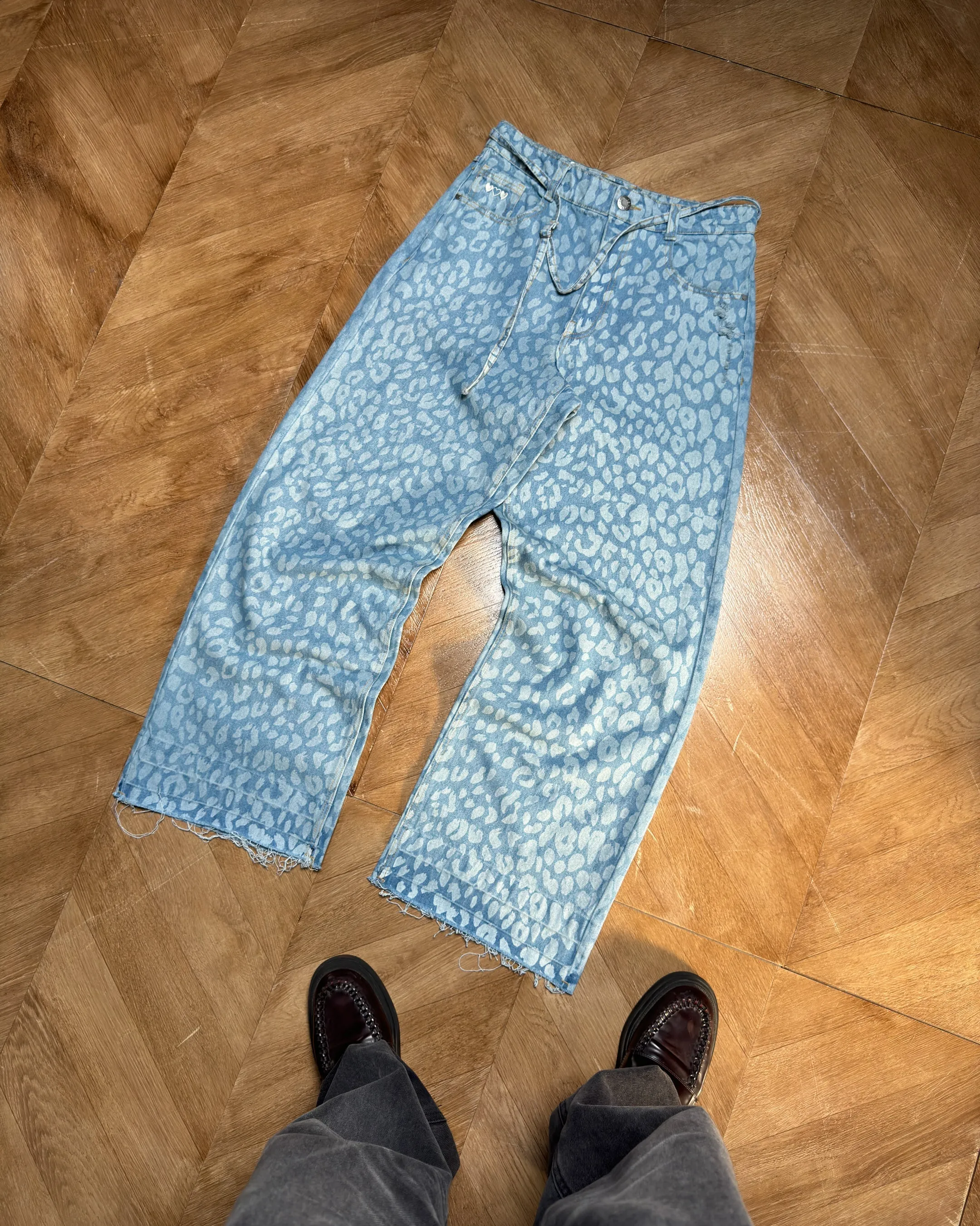 Old Baggy Jeans Animal Print