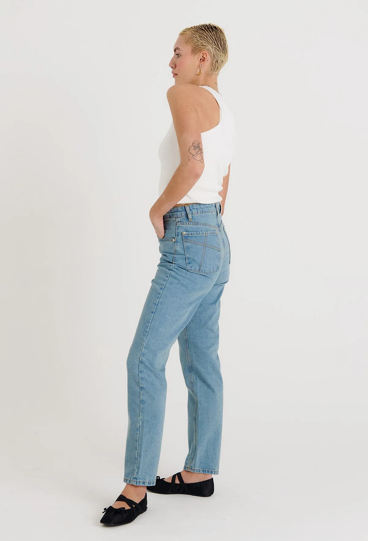 Organic Cougar Mom Jeans Light Blue