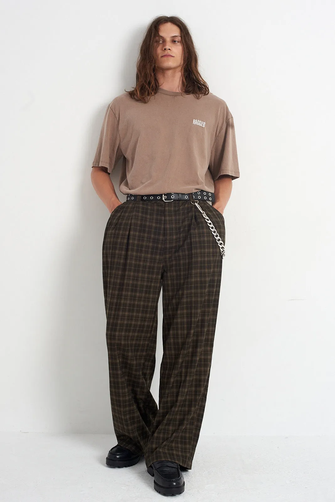 PRAYER RAGGED GRAPHIC TEE