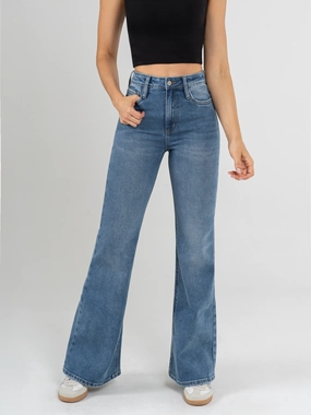 Ref: 065420 Jean flare stretch, bota ancha, tiro alto, tono azul medio claro