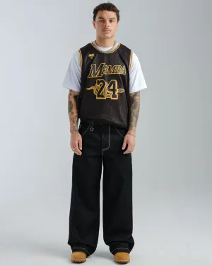 Royal. 23. Laser Black.