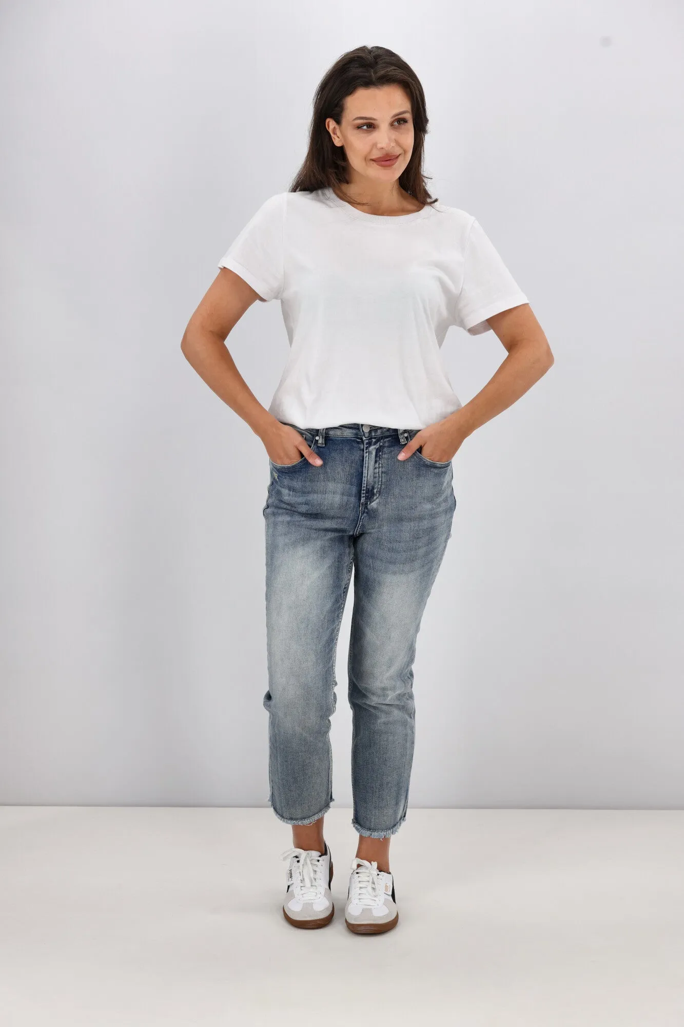 Shine On Label Asher Straight Leg Jean Indigo