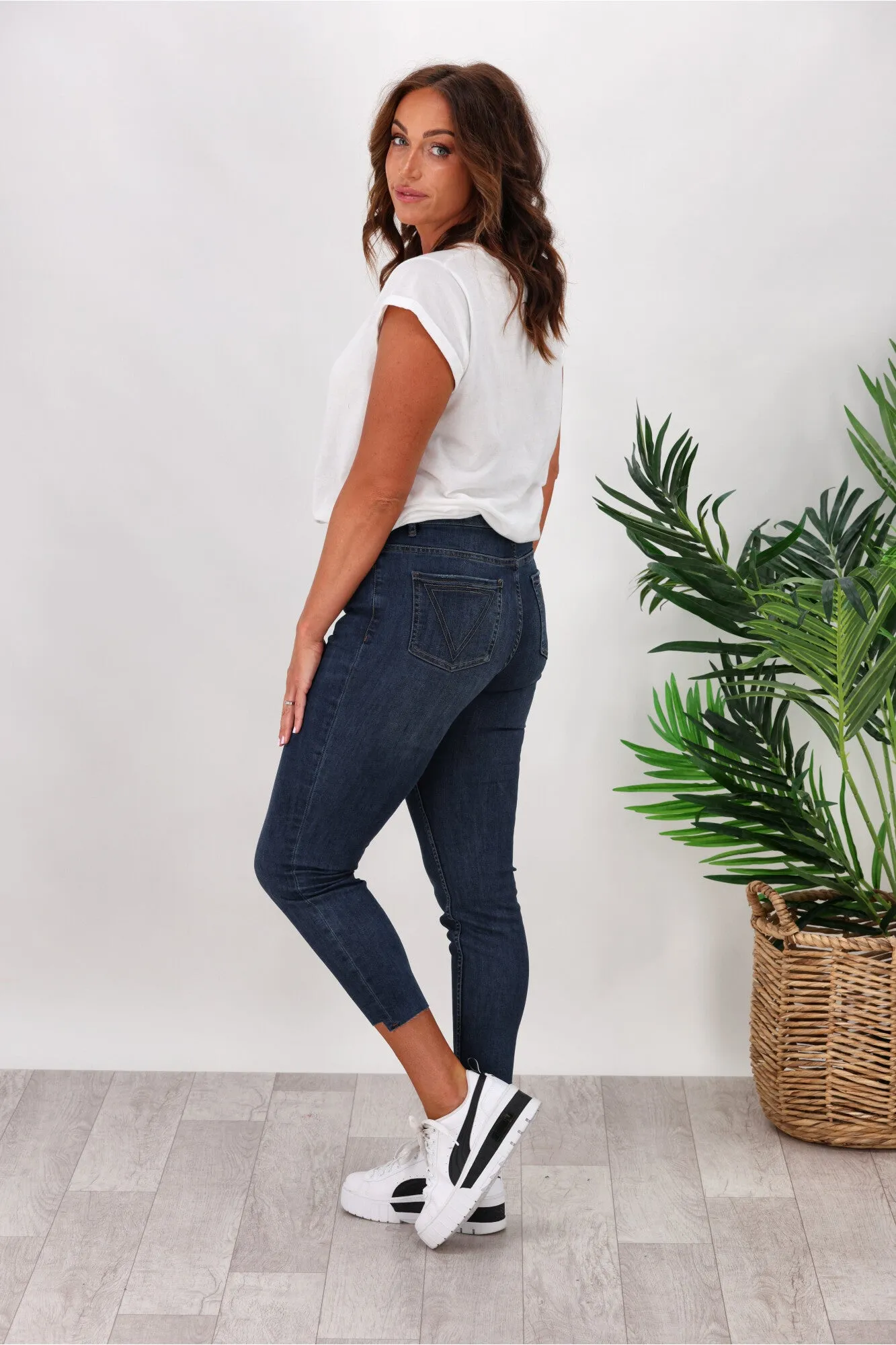 Shine On Label Coen Cropped Skinny Stepped Hem Jean Dark indigo