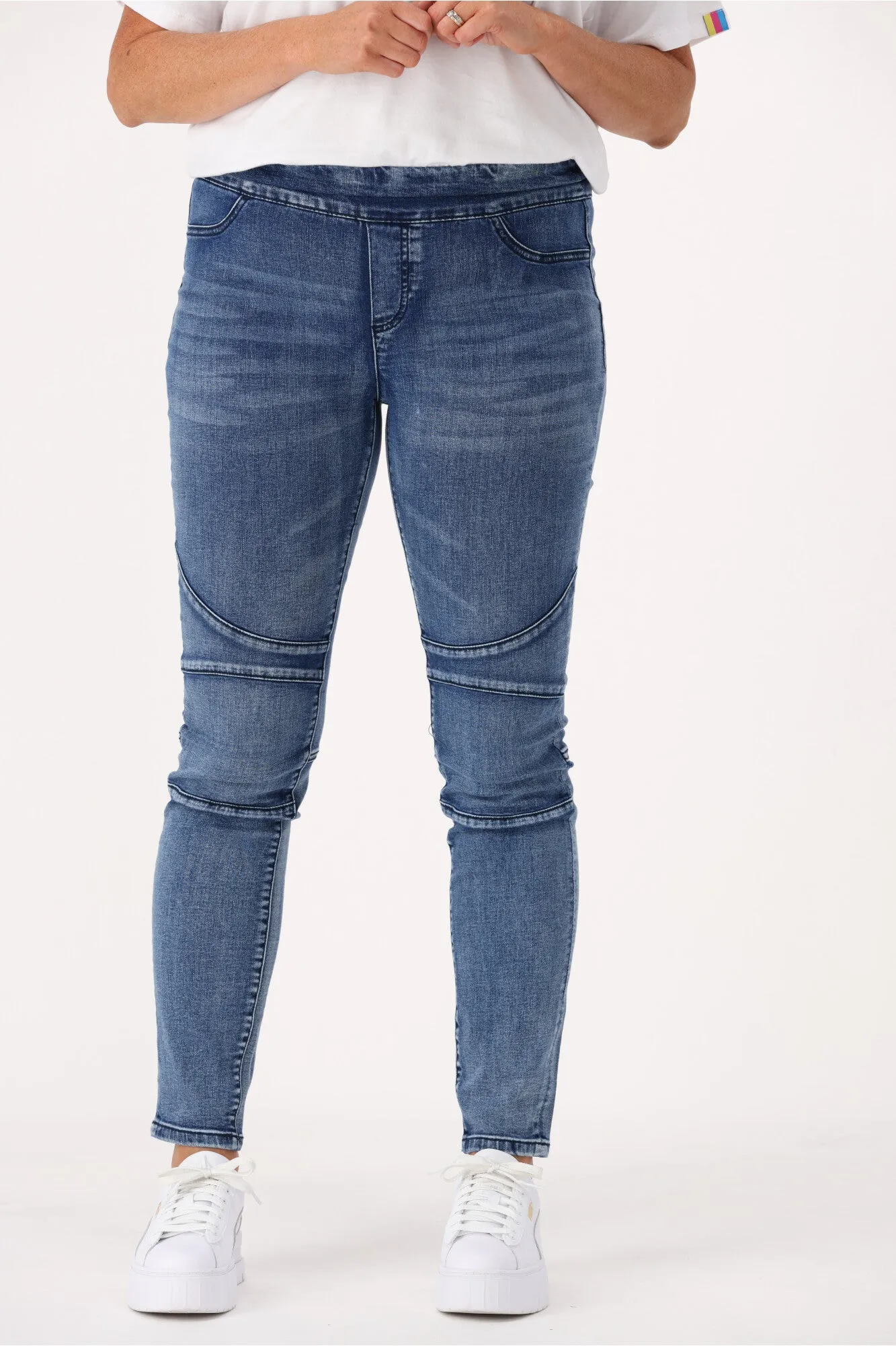 Shine On Label Mykel Pull On Paneled Jeans Indigo