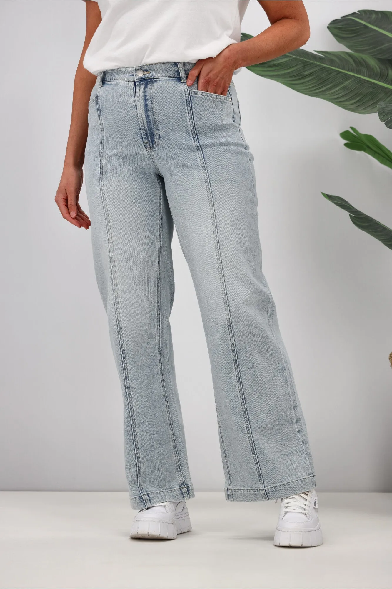 Shine On Label Phoenix Wide Leg Panel Jean Washed Blue