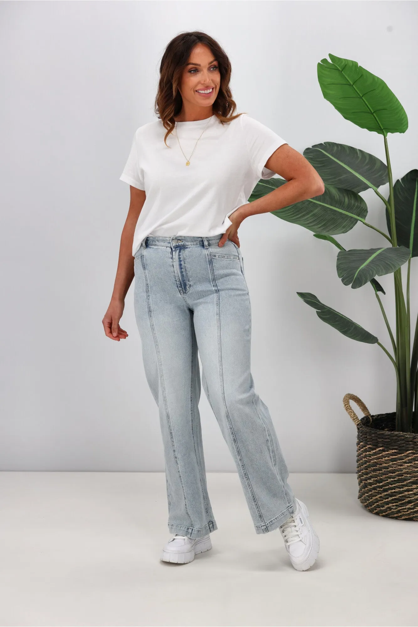 Shine On Label Phoenix Wide Leg Panel Jean Washed Blue
