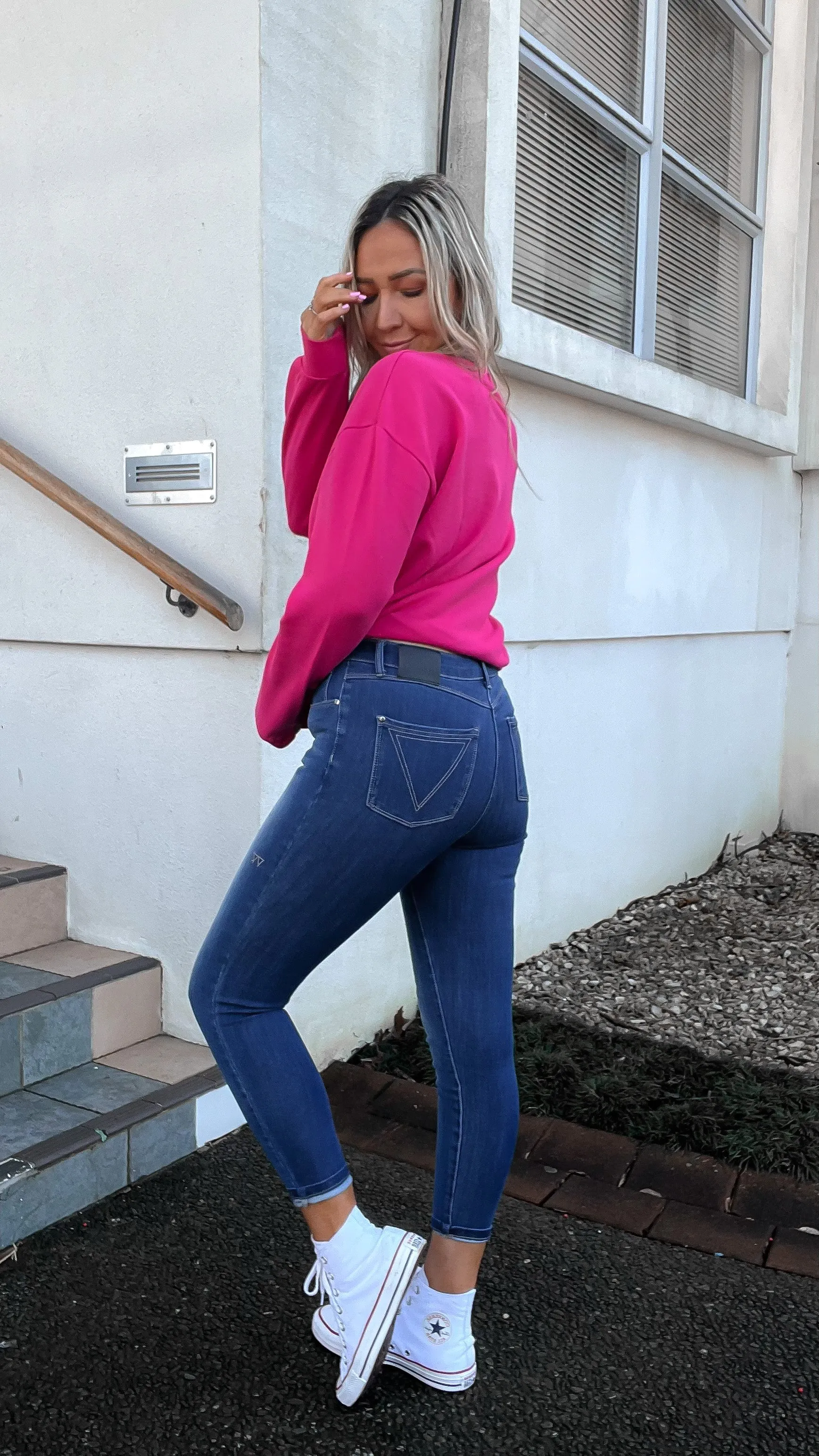 Shine On Label Sculpt Denim Cropped Jean True Blue Wash