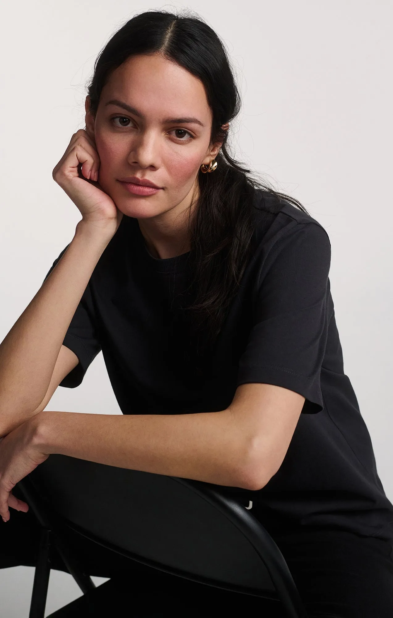 SHORT SLEEVE CREW NECK T-SHIRT IN PHANTOM