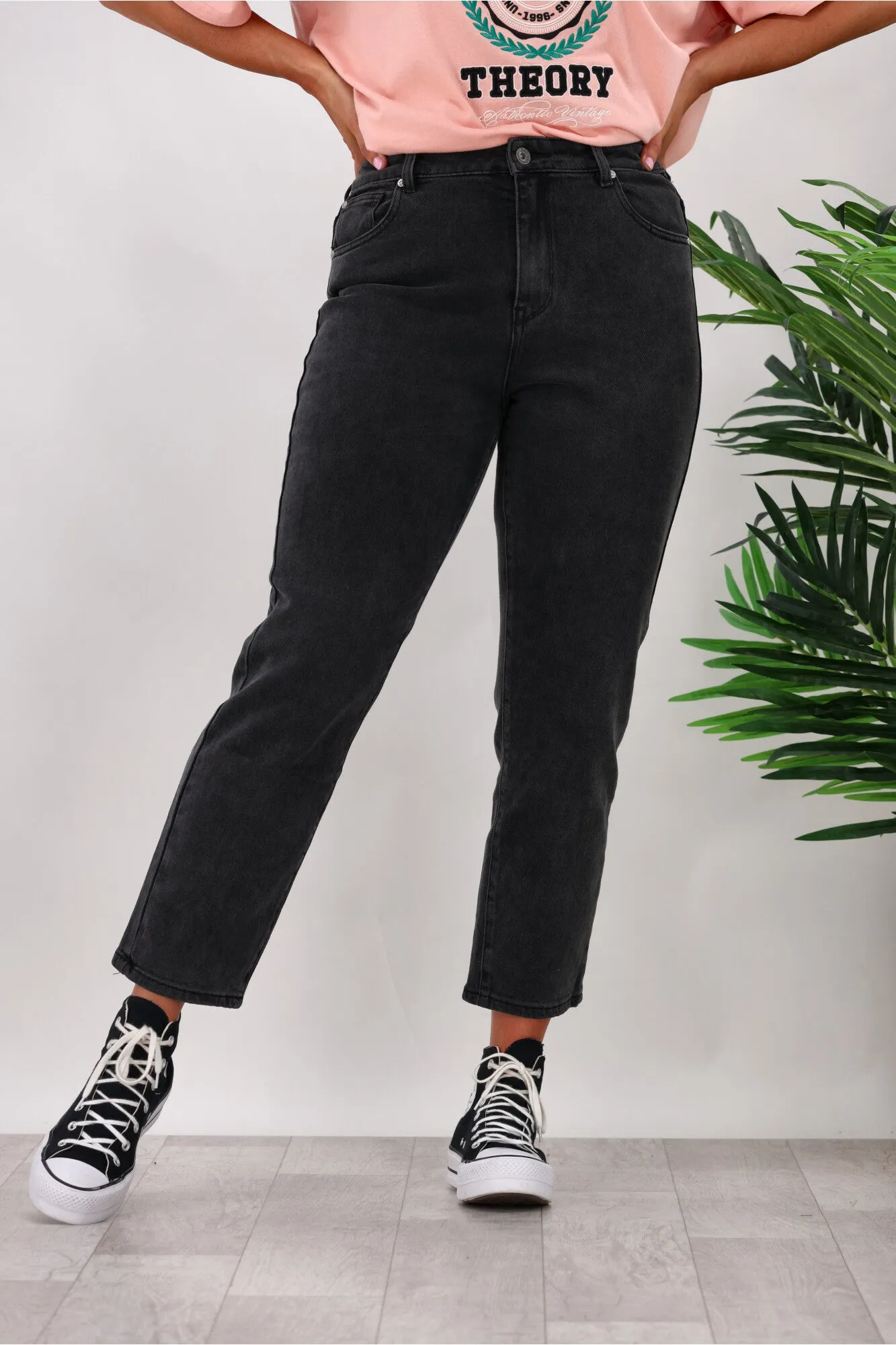 Silent Theory Monica Mom Jean Washed Black