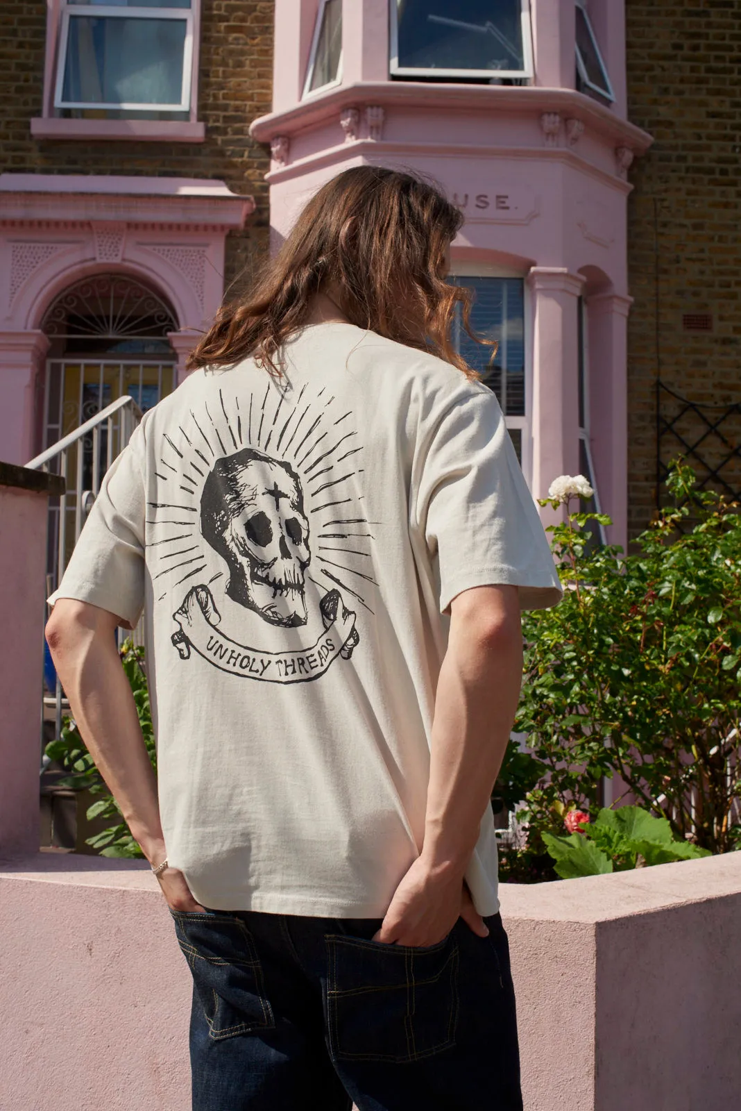 SKULL RAGGED GRAPHIC TEE