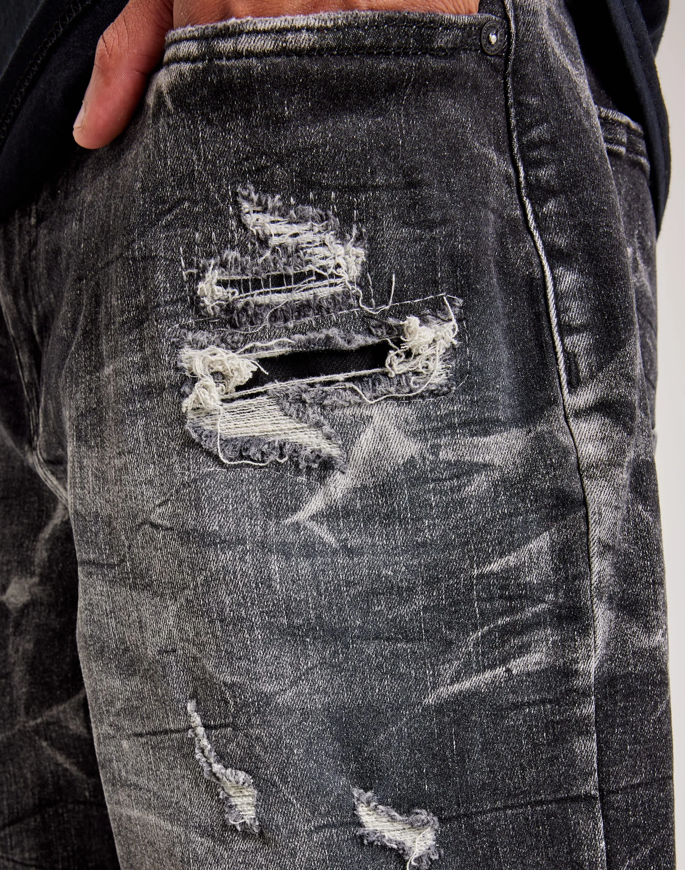 Smoke Rise Clean Hem Shorts