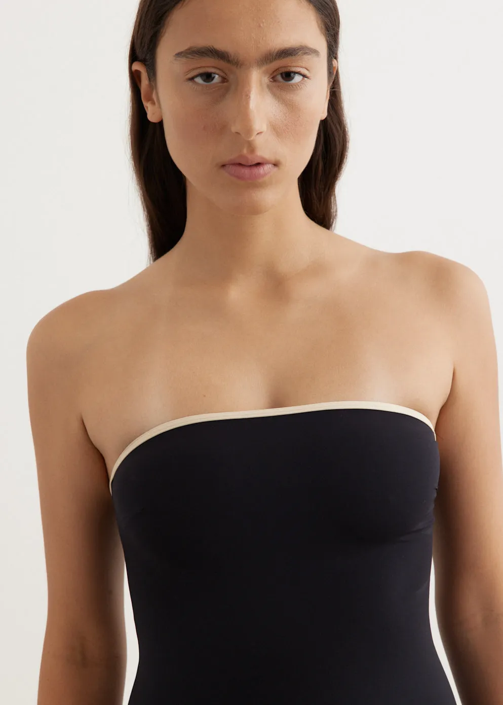 Stripe Edge Strapless Swimsuit