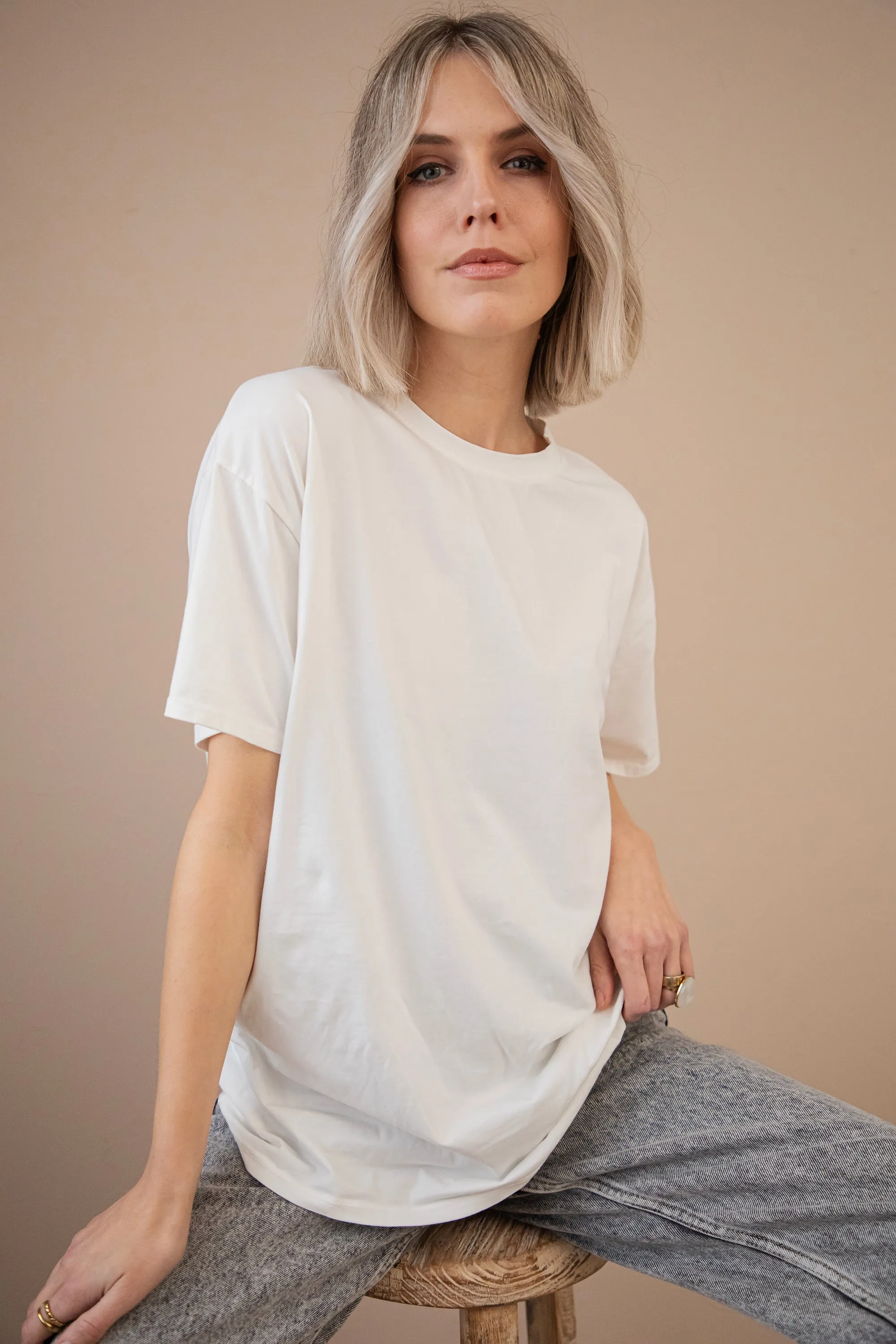 The Base White - T-Shirt