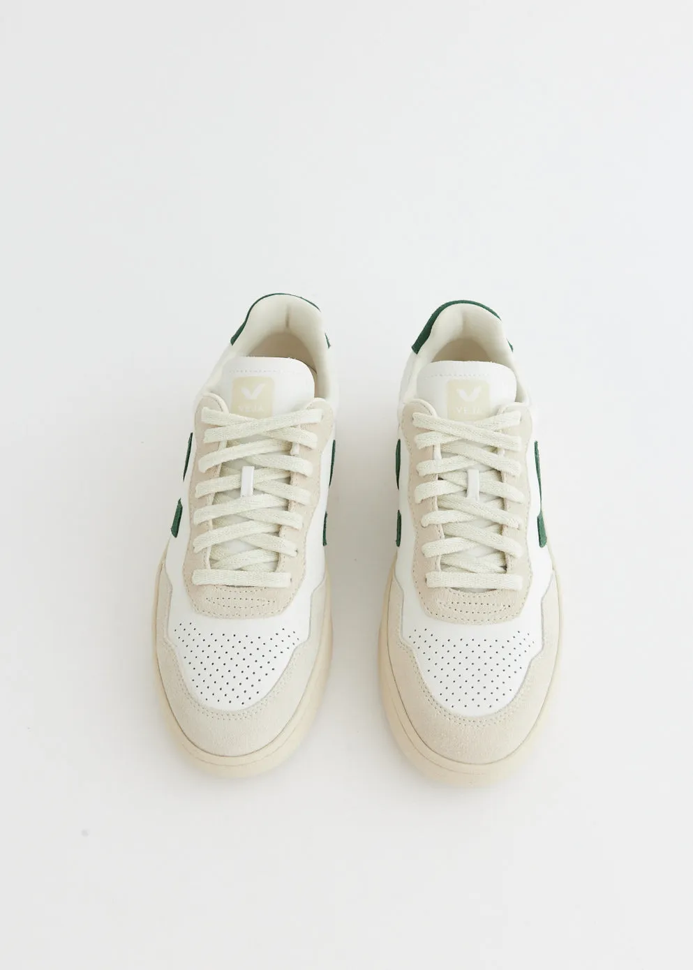 V-90 Sneakers