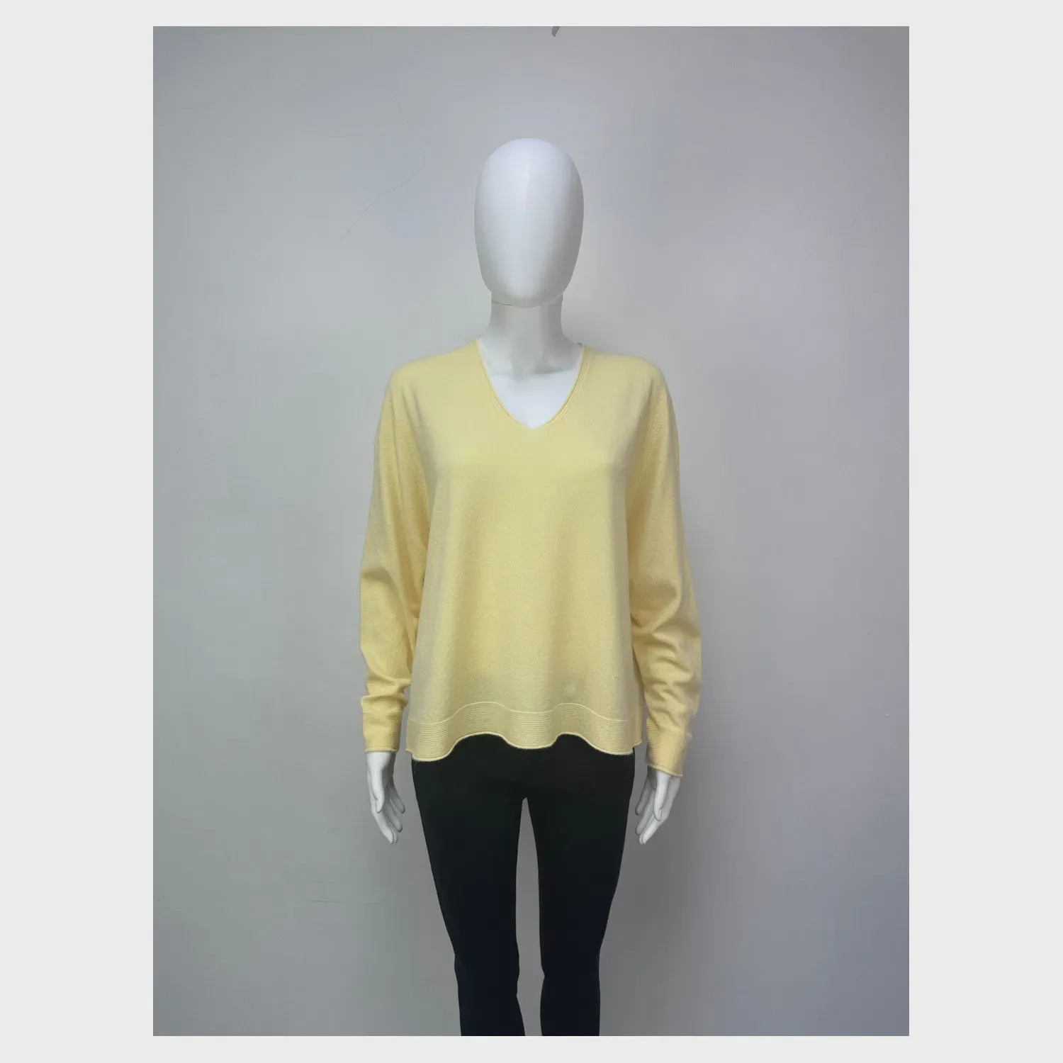 Yvonne Relaxed Fit V Neck Jumper